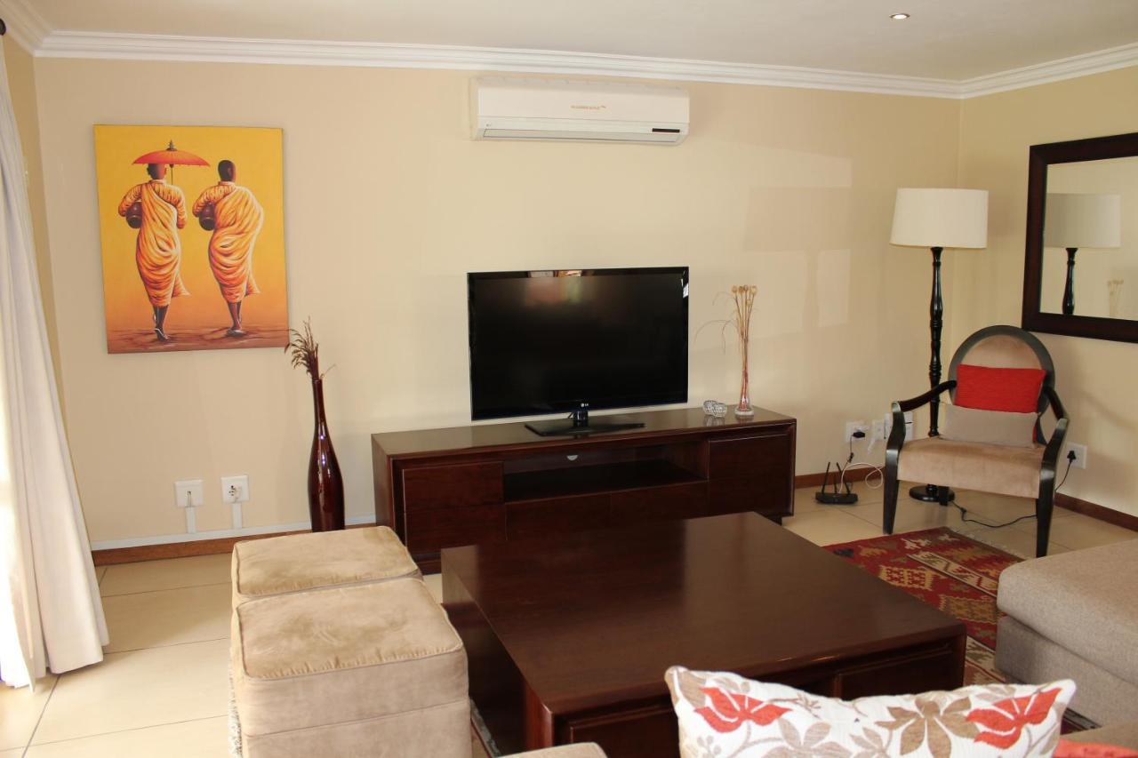 Topaz Cove Luxury Villas อีเดนเวล ภายนอก รูปภาพ