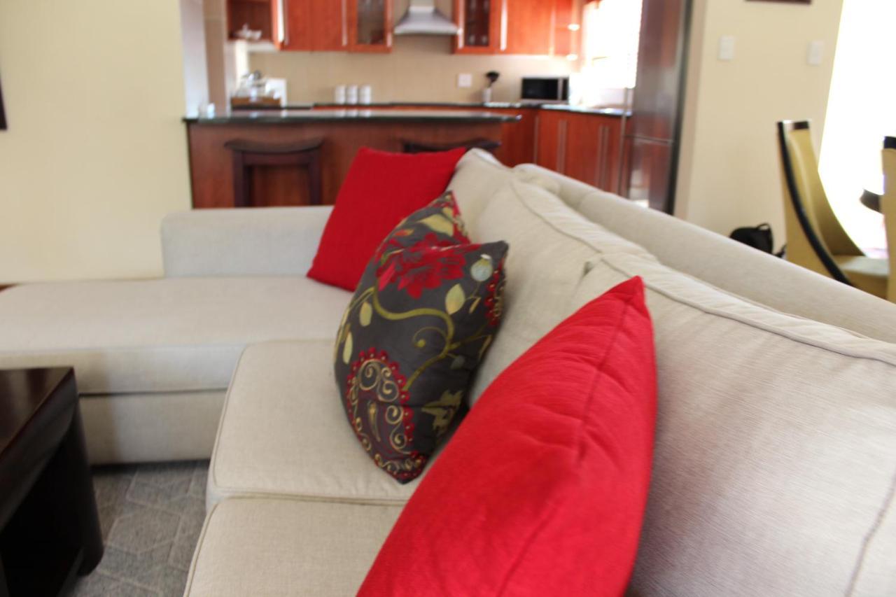Topaz Cove Luxury Villas อีเดนเวล ภายนอก รูปภาพ